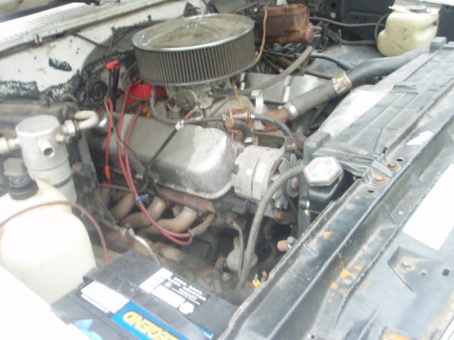 1987 Chevrolet Silverado 3500 lots  of chrome - photo 5