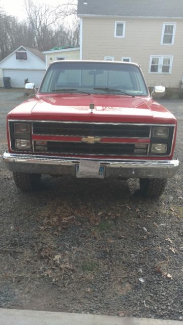 1987 chevy 4x4 pickup truck not ford or dodge 1987 Chevrolet V10 silverdo