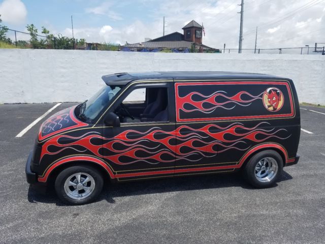 1987 Chevy Astro Rat Rod Hot Rod Old School Cruiser Custom. 1 of a Kind Driver 1987 Chevrolet Astro Flames