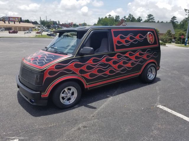 1987 Chevrolet Astro Flames - photo 2