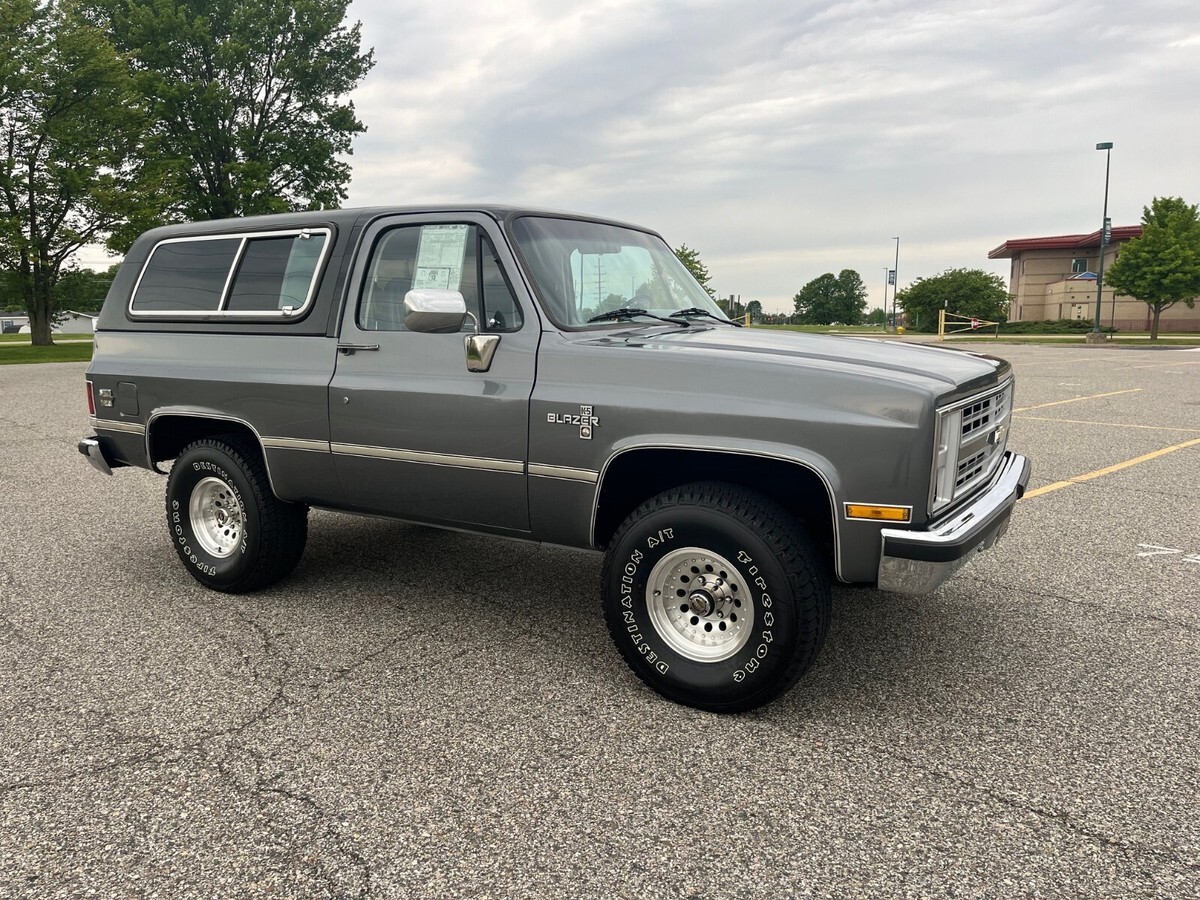 1987 Chevrolet Blazer - photo 12