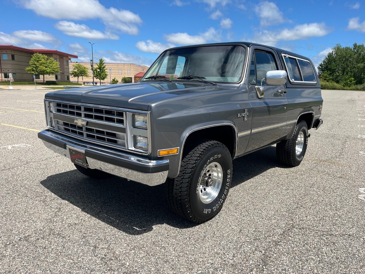 1987 Chevrolet Blazer - photo 8