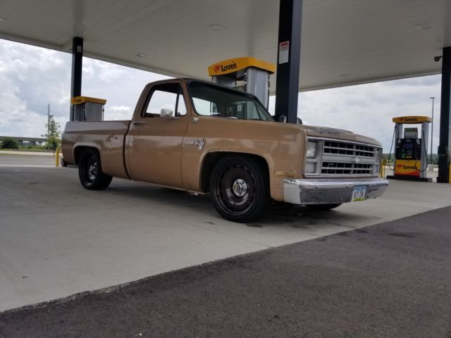 1987 Chevrolet C-10 - photo 2