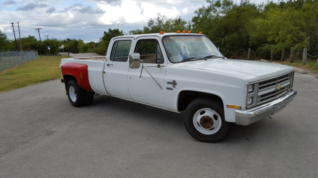 1987 Chevrolet C-10 3 + 3 crew camper special - photo 4
