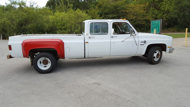 1987 Chevrolet C-10 3 + 3 crew camper special - photo 6