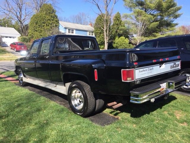 1987 Chevrolet C/K Pickup 3500 Silverado Southern Coack Package - photo 2