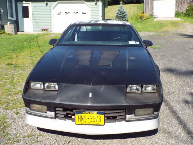 1987 Chevrolet Camaro - photo 3