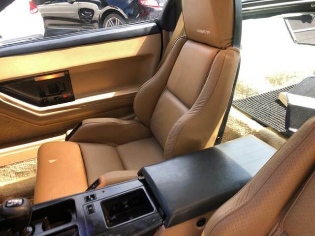 1987 Chevrolet Corvette - photo 12