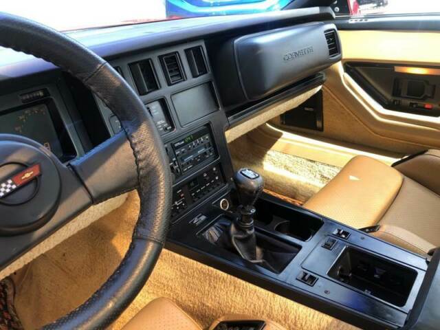 1987 Chevrolet Corvette - photo 13