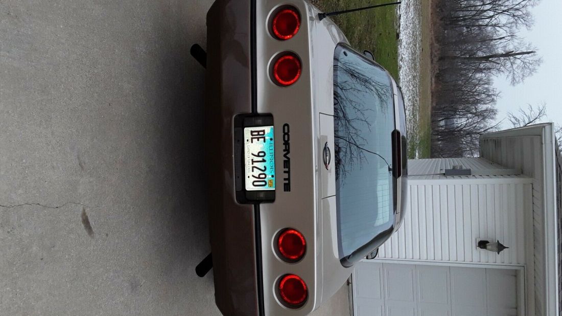 1987 Chevrolet Corvette - photo 2