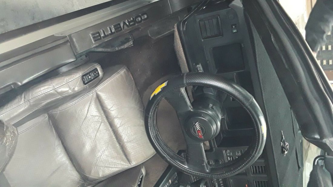 1987 Chevrolet Corvette - photo 6