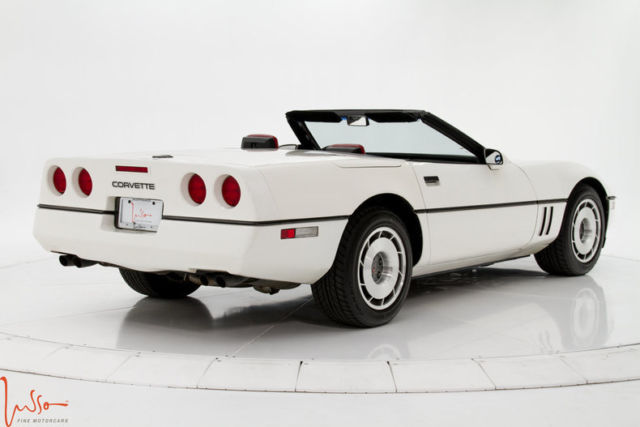 1987 Chevrolet Corvette Convertible - photo 7