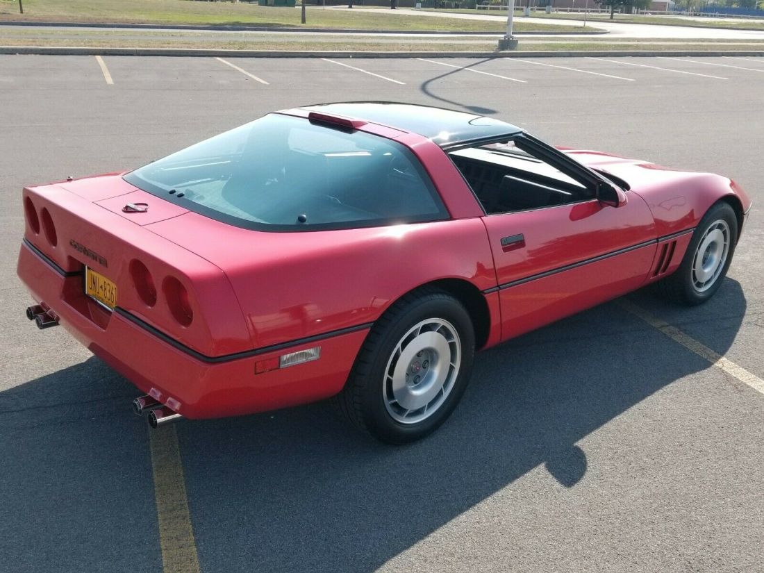 1987 Chevrolet Corvette - photo 7
