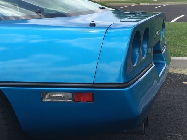 1987 Chevrolet Corvette - photo 12