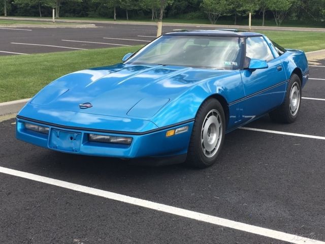 1987 Chevrolet Corvette - photo 2