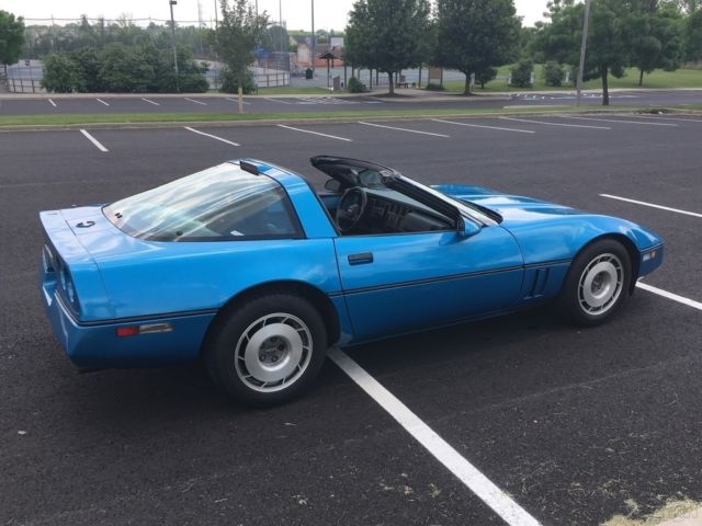1987 Chevrolet Corvette - photo 3
