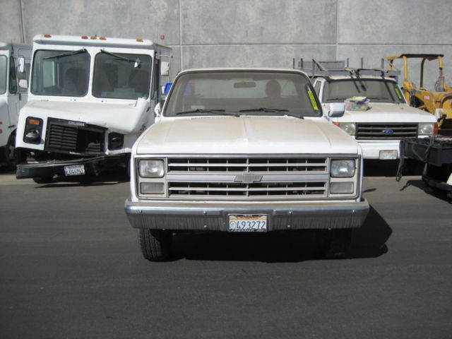 1987 Chevrolet C-10 utility body - photo 3