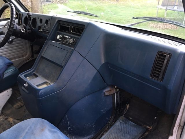 1987 Chevrolet G20 Van VANDURA - photo 10
