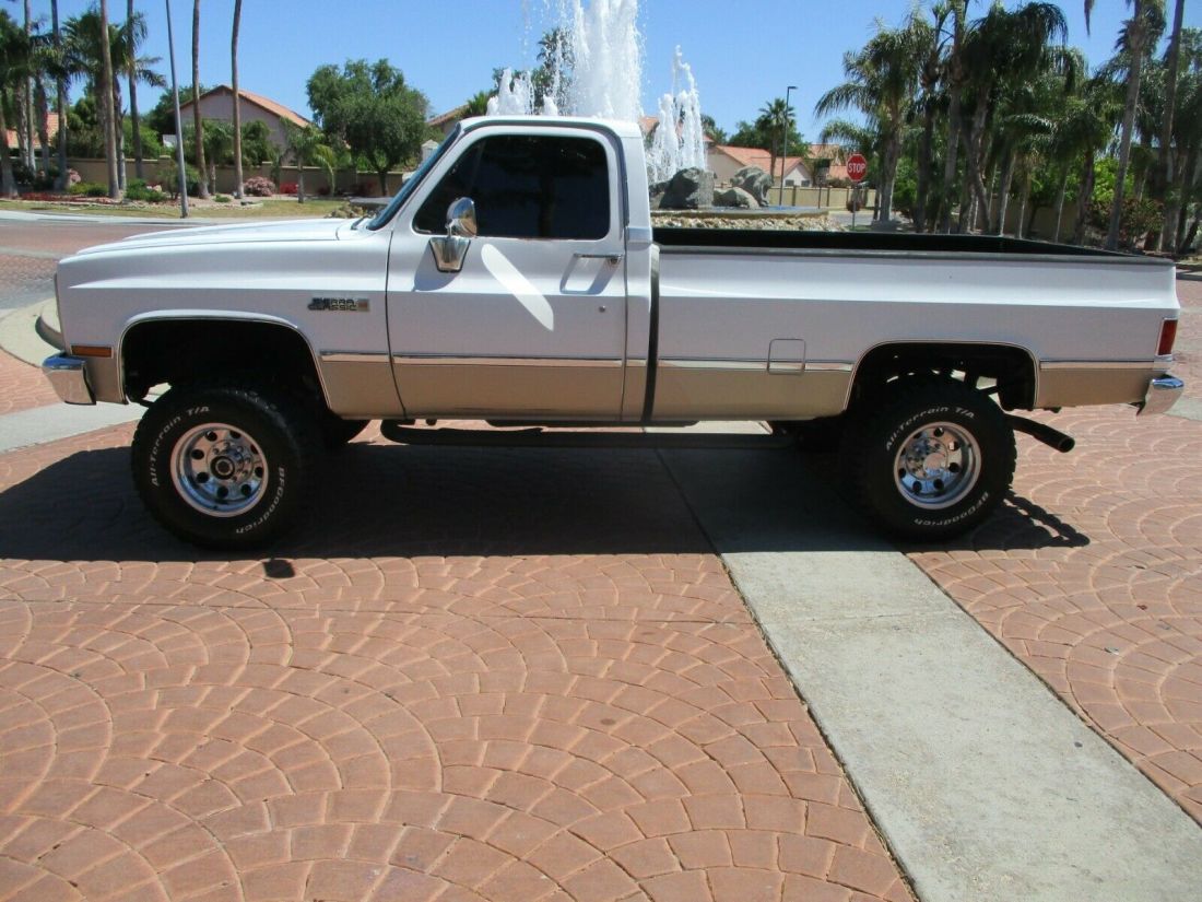 1987 Chevrolet C/K Pickup 2500 - photo 7