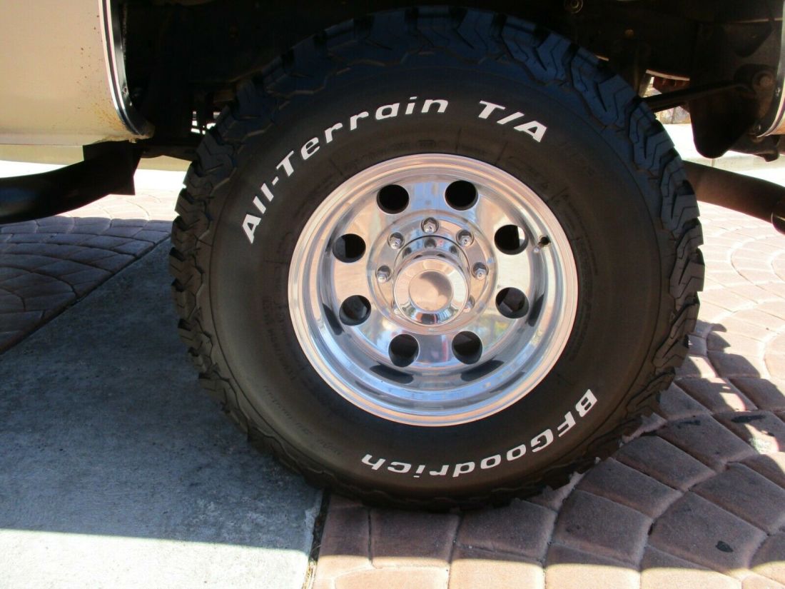 1987 Chevrolet C/K Pickup 2500 - photo 9