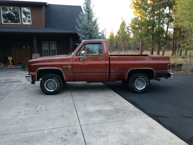 1987 Chevy K10 SHORT BED 4x4 TBI V8 1/2 ton 1987 Chevrolet C/K Pickup 1500 Scottsdale