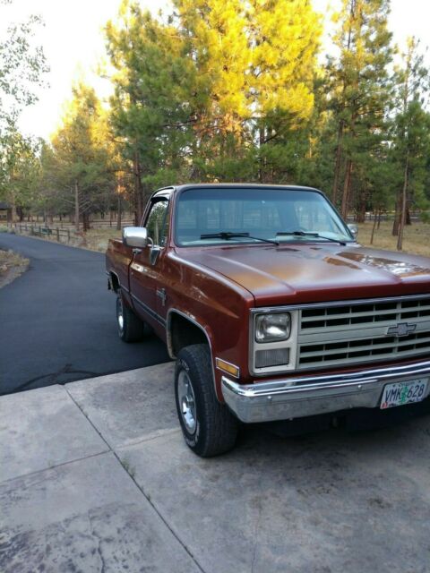 1987 Chevrolet C/K Pickup 1500 Scottsdale - photo 3