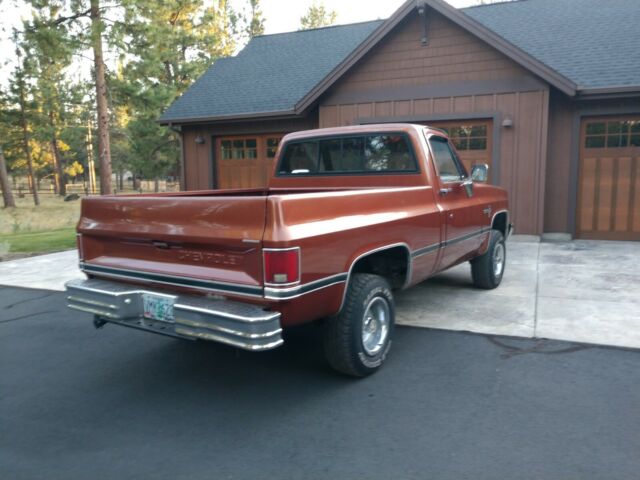 1987 Chevrolet C/K Pickup 1500 Scottsdale - photo 5