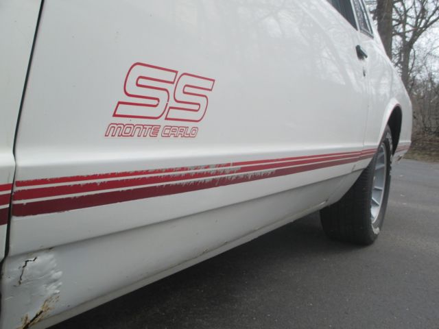 1987 Chevrolet Monte Carlo SS Aero Coupe Glass Roof - photo 8
