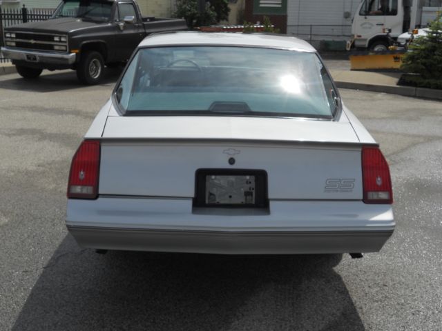 1987 Chevrolet Monte Carlo Aero SS - photo 3