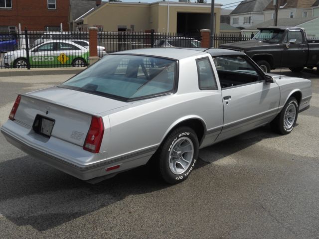 1987 Chevrolet Monte Carlo Aero SS - photo 4
