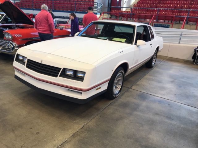 1987 Chevrolet Monte Carlo - photo 5