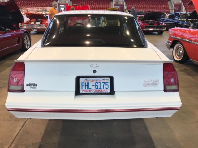 1987 Chevrolet Monte Carlo - photo 9