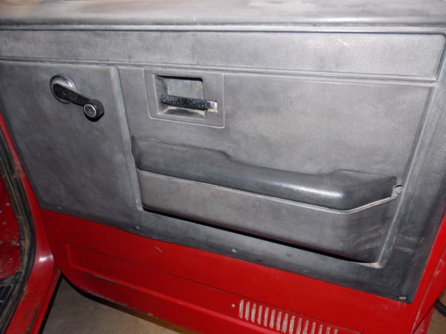 1987 Chevrolet C-10 Stepside pickup bed - photo 12
