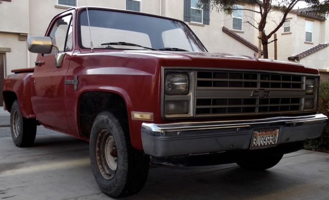 1987 Chevrolet C-10 Stepside pickup bed - photo 2