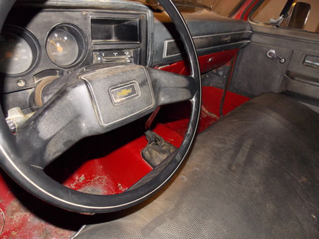 1987 Chevrolet C-10 Stepside pickup bed - photo 9