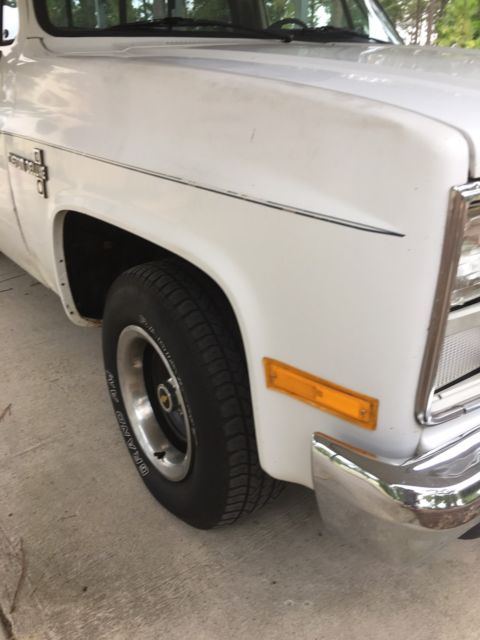 1987 Chevrolet C/K Pickup 1500 - photo 11