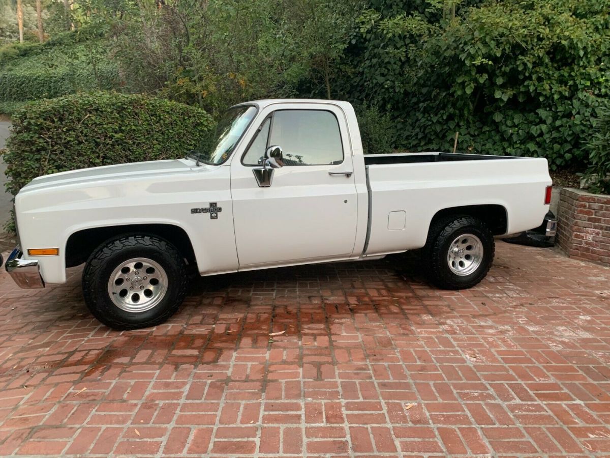 1987 Chevrolet R10 - photo 3