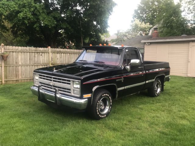 1987 Chevrolet C-10 - photo 2