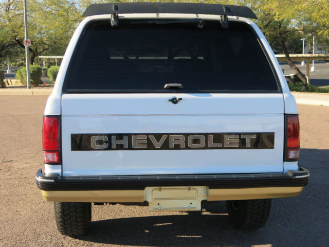 1987 Chevrolet Blazer S-10  2 DOOR - photo 10