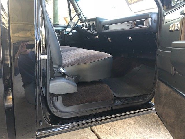 1987 Chevrolet C-10 Silvarado - photo 10