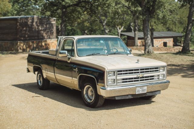1987 Chevy Silverado All Original only 100k miles 1987 Chevrolet Silverado 3500