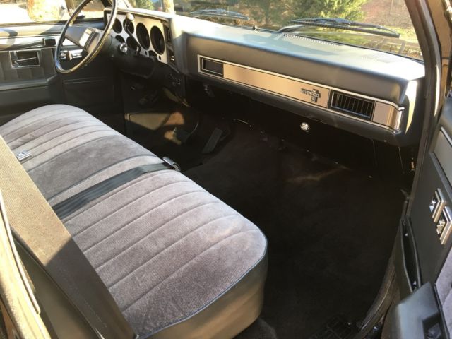 1987 Chevrolet C-10 Silverado - photo 9