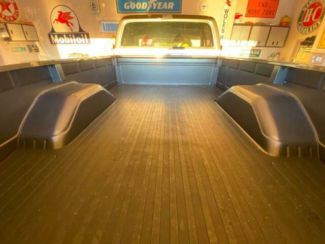 1987 Chevrolet Silverado 3500 K30 - photo 4