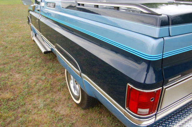 1987 Chevrolet C/K Pickup 1500 - photo 10