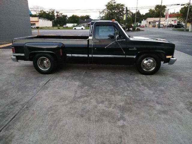 1987 Chevrolet C/K Pickup 3500 Silverado - photo 6