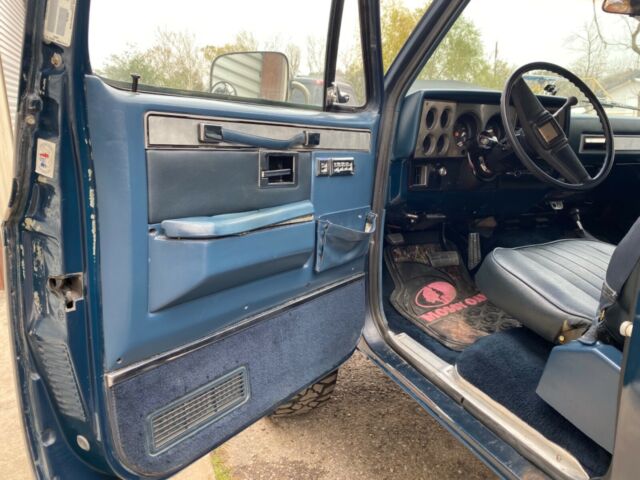1987 Chevrolet C/K Pickup 2500 - photo 10