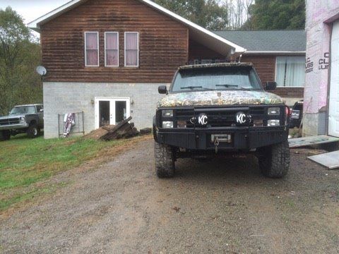 1987 Chevrolet Suburban - photo 4