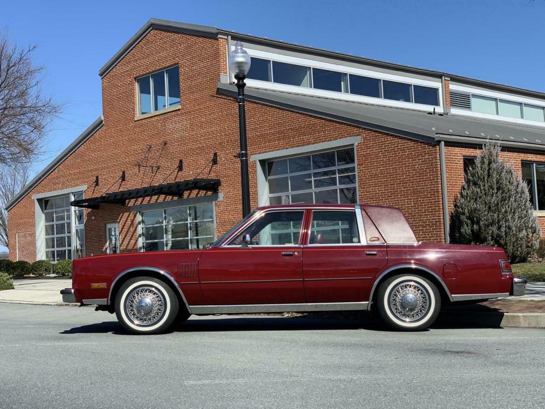 1987 Chrysler Fifth Avenue 37,300 Miles Clean CarFax Recently Serviced 1987 Chrysler Other
