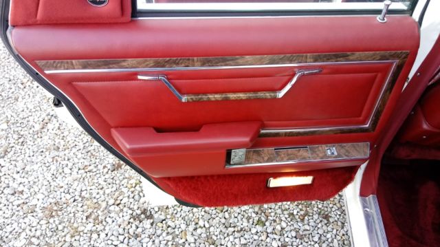 1987 Chrysler Fifth Avenue - photo 11