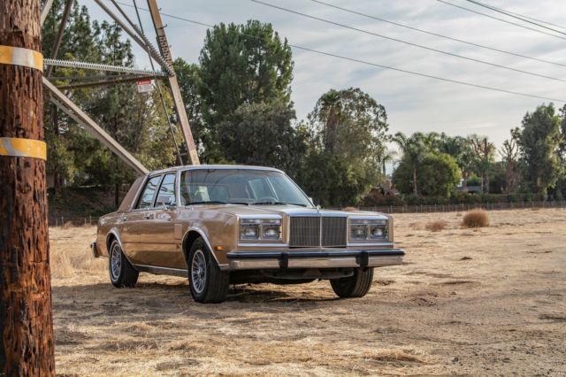 1987 Chrysler Fifth Avenue Fifth Avenue Edition - photo 5